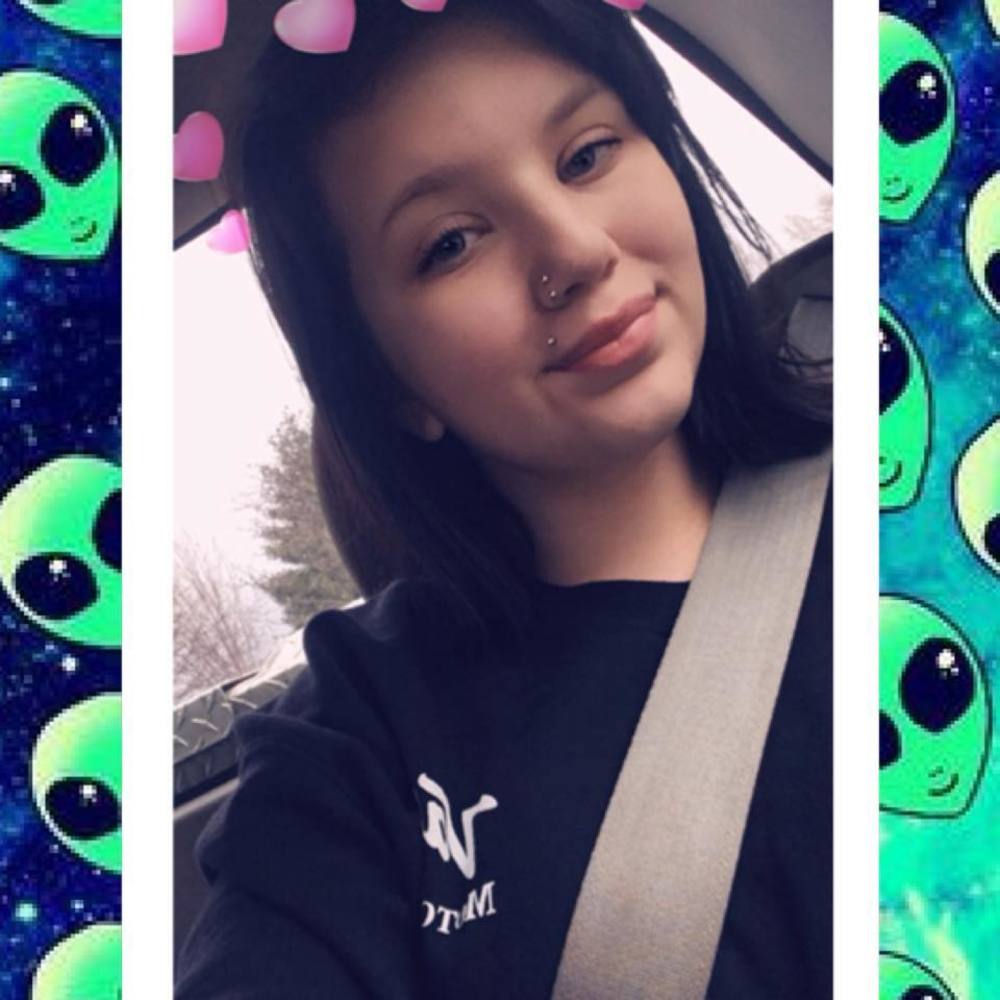 Meet your Posher, Jeññifer